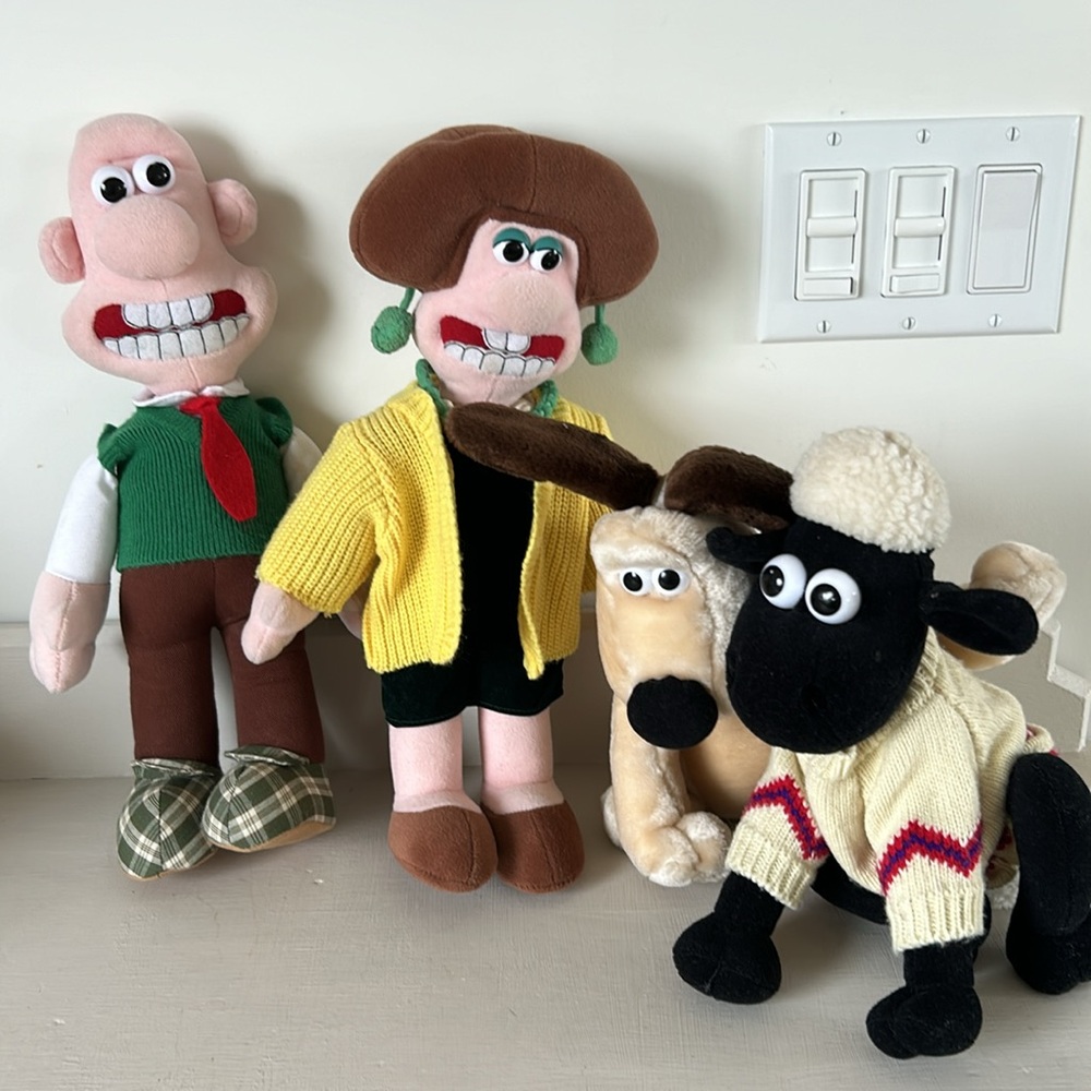 Vintage Wallace & Gromit,rare opportunity to get the 4 main characters at once